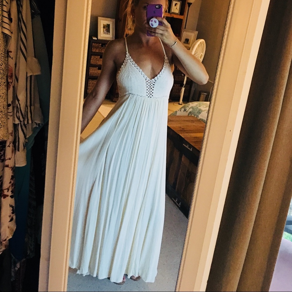 Cream Maxi